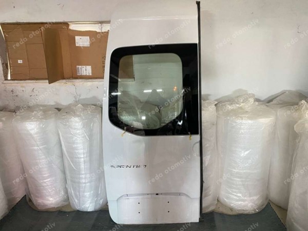 Mercedes Sprinter Sol Arka Bagaj Kapısı