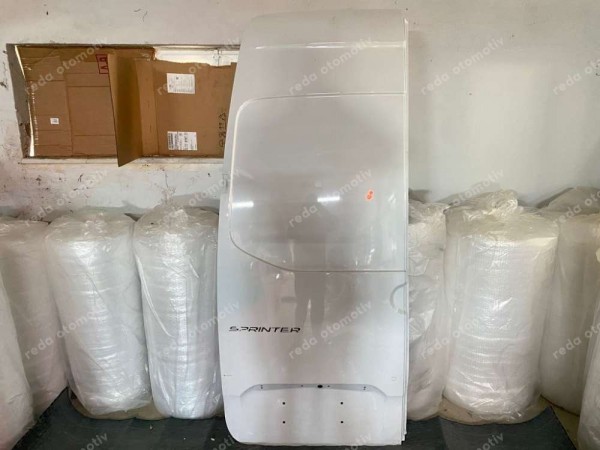 Mercedes Sprinter Sol Arka Bagaj Kapısı