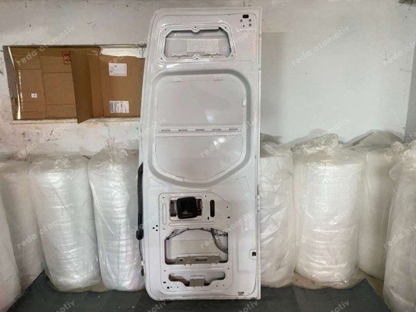 Mercedes Sprinter Sağ Arka Bagaj Kapısı