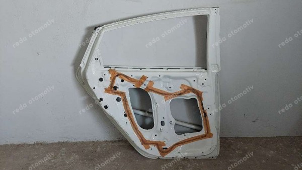 Honda Civic Sol Arka Kapı