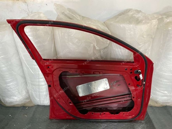 Mercedes A Serisi W177 Sol Ön Kapı