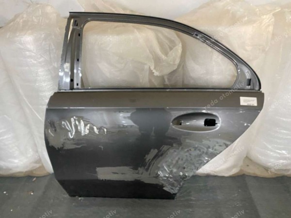 Mercedes A Serisi W177 Sol Arka Kapı