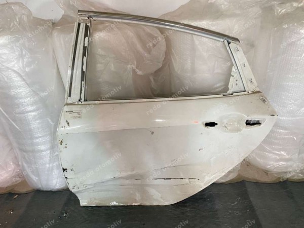 Honda Civic Sol Arka Kapı