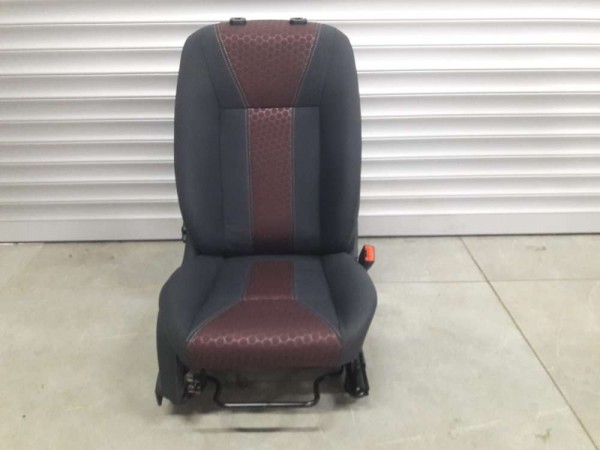 FORD FİESTA ÖN SAĞ TİTANYUM KOLTUK CP(F-D-140)