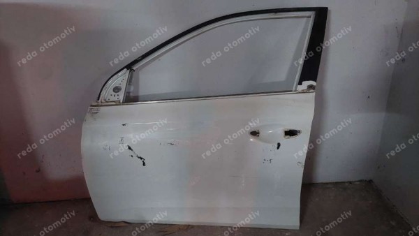 Hyundai İ20 Sol Ön Kapı CP