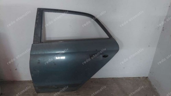 Hyundai İ20 Sol Arka Kapı