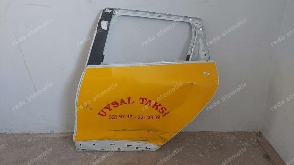 Renault Clio 4 Sol Arka Kapı