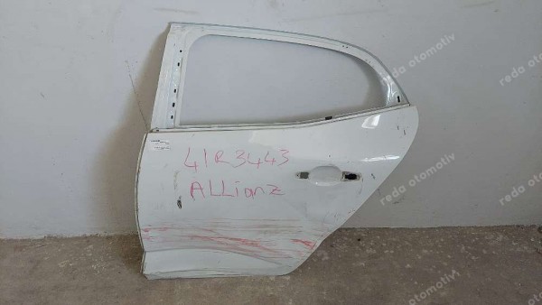 Renault Megane 4 Sol Arka Kapı