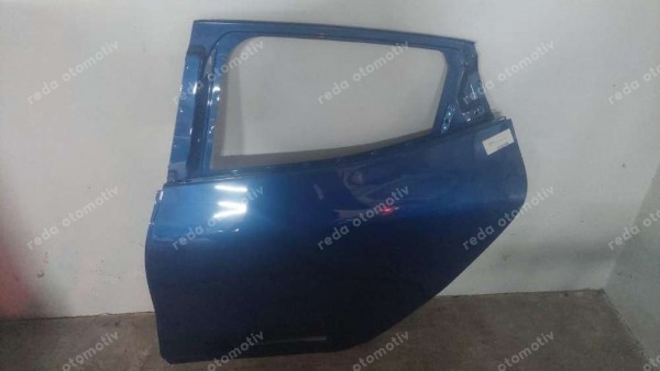 Renault Clio 5 Sol Arka Kapı