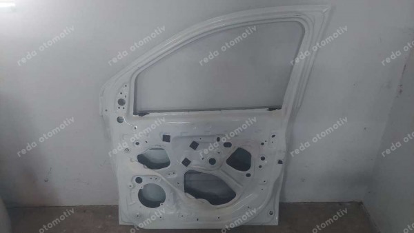 Renault Express Sağ Ön Kapı