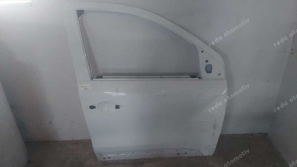 Renault Express Sağ Ön Kapı