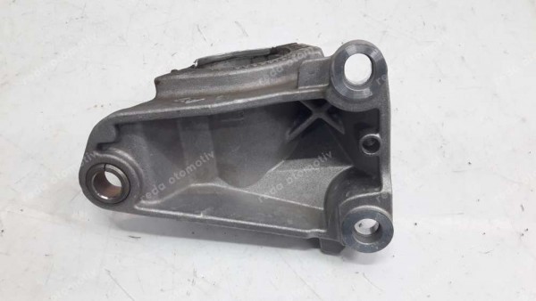 Renault Clio5 Aks Bağlantı Askısı Kelepçesi 397742890R CP