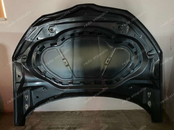 Skoda Octavia Motor Kaputu