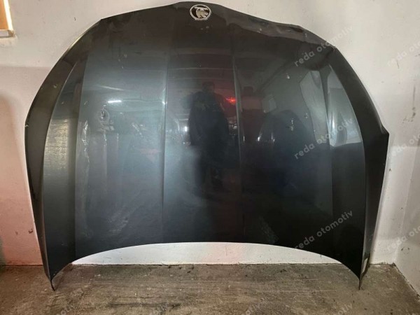 Skoda Octavia Motor Kaputu