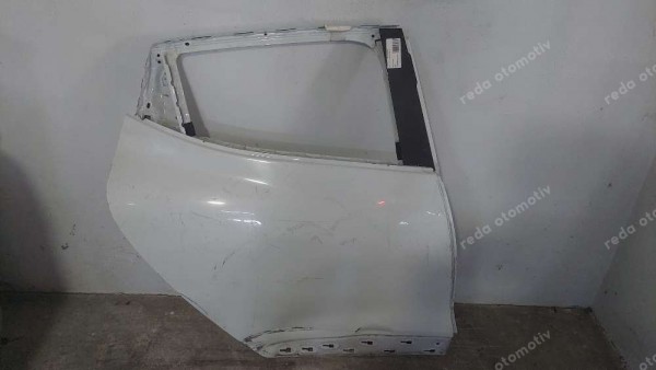 Renault Clio 4 Sağ Arka Kapı