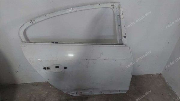 Renault Fluence Sağ Arka Kapı