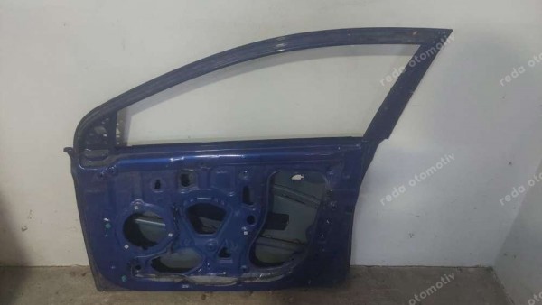 Hyundai İ20 Sağ Ön Kapı