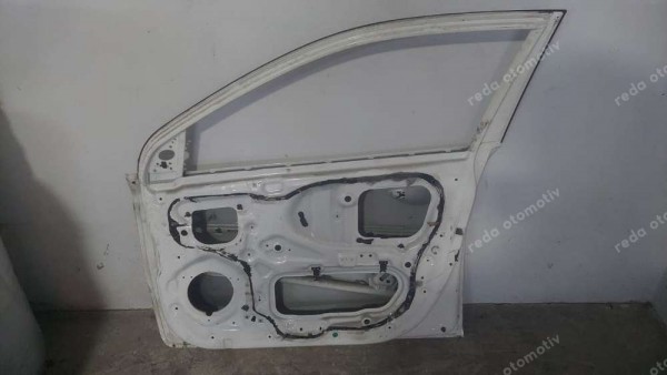 Hyundai İ20 Sağ Ön Kapı
