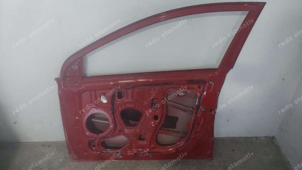 Hyundai İ20 Sağ Ön Kapı