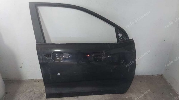Hyundai İ20 Sağ Ön Kapı
