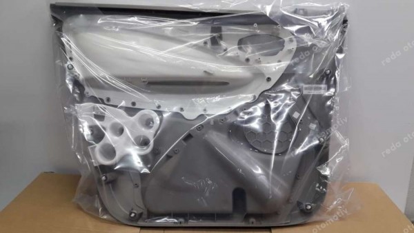 Renault Zoe PH2 Sağ Ön Kapı Döşemesi 809006145R YP (DA-130)