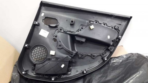 Dacia Yeni Sandero Sol Arka Kapı Döşemesi 829A17406R (DA-130)