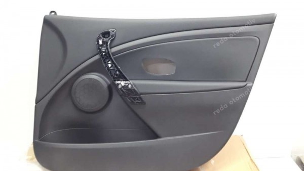 Renault Fluence Sağ Ön Kapı Döşemesi Pandizot Orj 809006345R YP (FF-120)