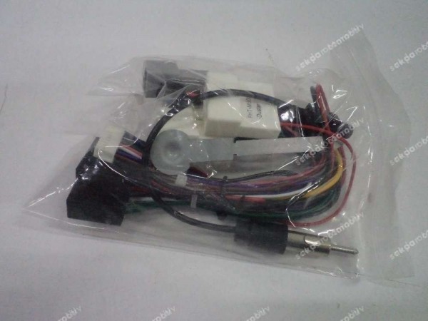 Dacia Duster Radyo Teyp Orjinal Sıfır 22MAIS0019 YP(DB-130)