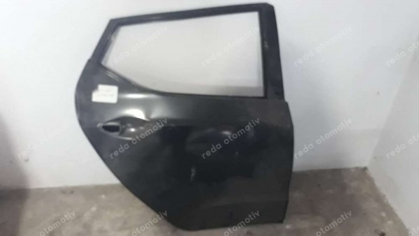 Hyundai İ10 Sağ Arka Kapı