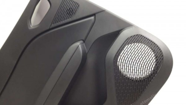 Renault Captur2 Sol Arka Kapı Döşemesi 829016176R YP(ED-130/EV)