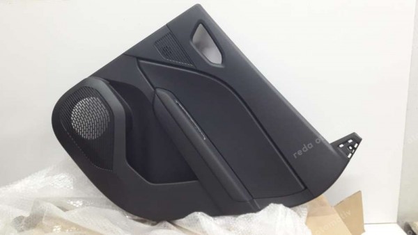 Renault Captur2 Sağ Arka Kapı Döşemesi 829A06741R YP (ED-130/EV)