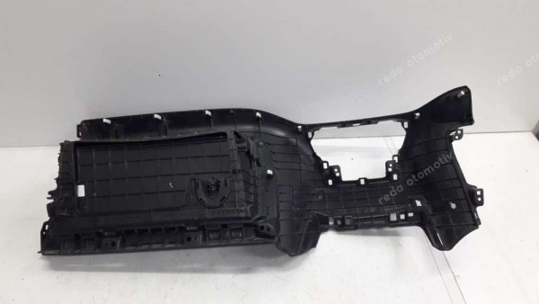 Hyundai İ20 Torpido Kapağı Konsol Alt Paneli 84540-C8000 HP CP