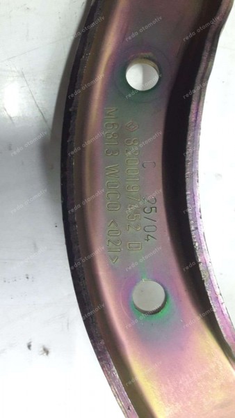 Renault Megane2 Beşik Tespit Sağ Parça 8200197452 YP (AC-120)