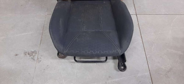 Ford Fiesta Titanium Koltuk CP HP [A-E-140]