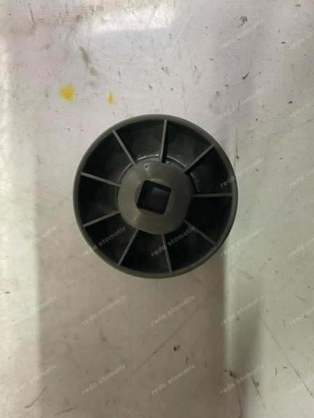 Duster 1 Logan 1 Koltuk Yatırma Kolu Orjinal YP 8200147844 (IA-124)