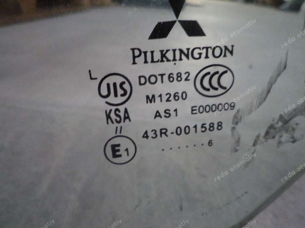 Mitsubishi Fuso Canter Ön Cam Orjinal CP (LC-130)