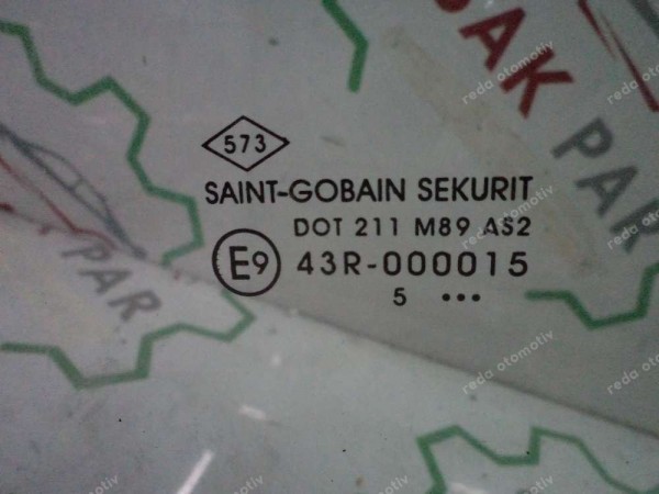 Renault Clio Symbol Sol Arka Kapı Camı Orjinal CP (LA-130)