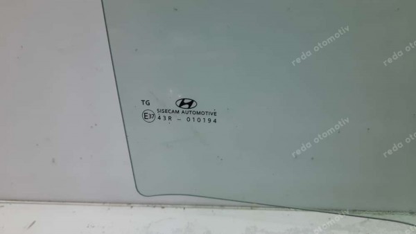 Hyundai İ20 Bayon Sağ Arka Kapı Camı Orj 83420-Q0010 SP YP  (MA-140)