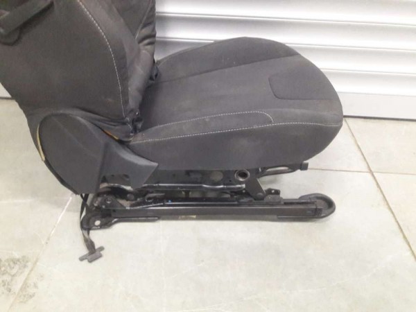 ford focus3 sol ön koltuk hp cp [A-E-140]