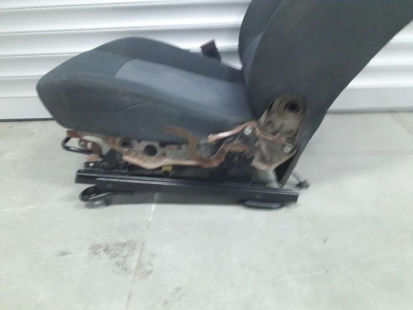 ford fiesta sol ön koltuk hp CP [A-E-140]