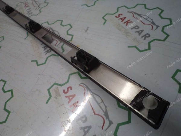 Renault Megane 2 Station Wagon Sağ Tavan Çıtası Orj 8200208515 CP (İH-150)