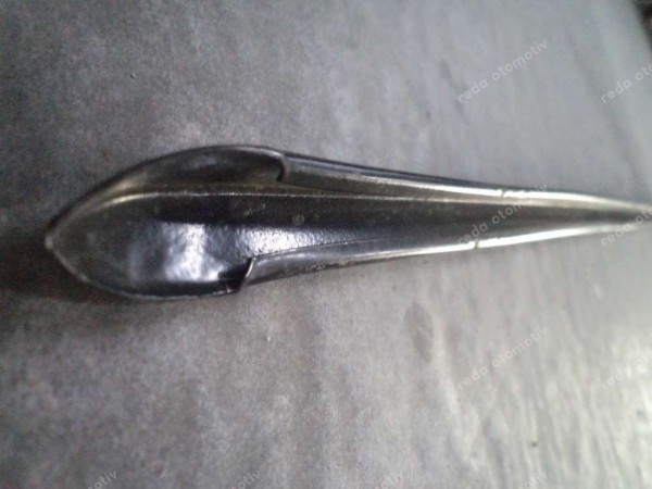 Renault R9 Broadway Marşpiyel Çıtası Siyah 504603412 CP (İH-150)