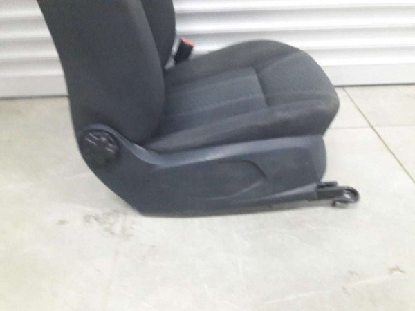 FORD FİESTA ÖN SAĞ TİTANYUM KOLTUK siyah CP(F-D-140)(E-D-140) [B-E-140]