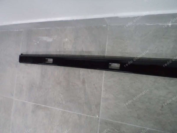 Hyundai Tucson 21/23 Sağ Tavan Çıtası Orj Sökme YP (İI-150)