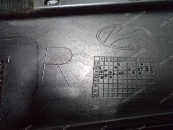 Hyundai Tucson 21/23 Sağ Tavan Çıtası Orj Sökme YP (İI-150)