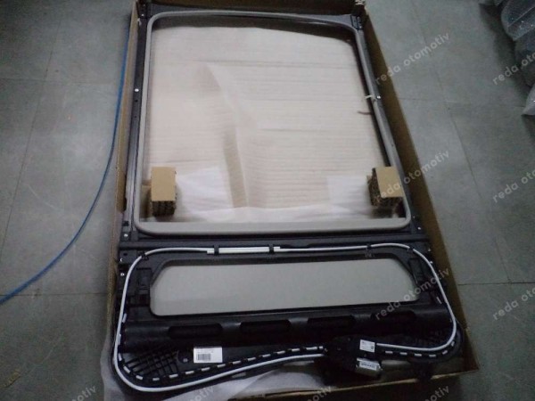 Renault Kadjar Sunroof Açılır Tavan Perdesi Şasesi Orj 912506482R YP (LB-150)