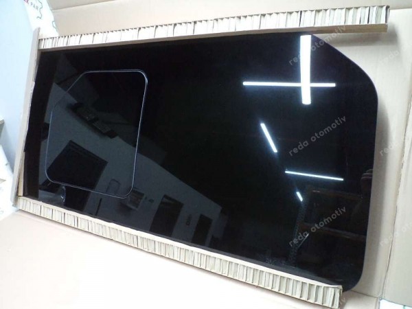 Renault Trafic 3 Sol Yan Açılır Cam Orjinal Sıfır 823014575R YP (LC-150)