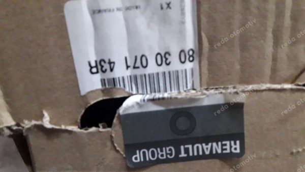 Renault Zoe Ön Sağ Kapı Camı Orj 803007143R YP (MA-150)