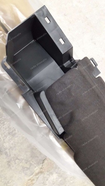 Renault Scenic3 Bagaj Eşya Bölmesi (uzun şasi) 849750009R YP (GH-140)