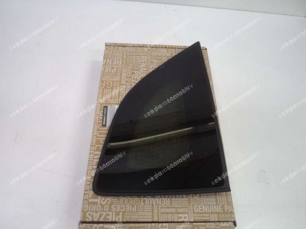 Renault Captur Sağ Kelebek Camı Orjinal 833067929R YP (Gİ-120)